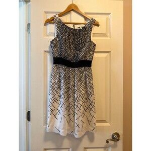 Max and Cleo woman’s dress size 6